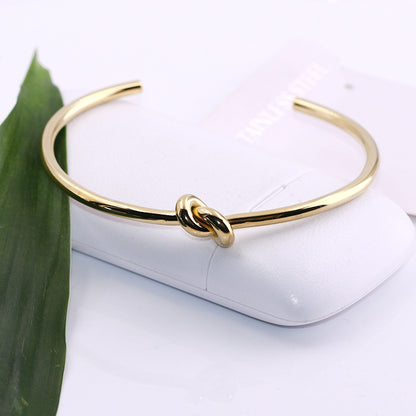 Claire™ | Gouden Knot
